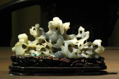 玉器真假肉眼难分 选择鉴定机构成关键