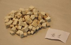 消费者怎么分辨真假白茯苓